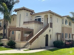 Building Photo - 310 E McCoy Ln