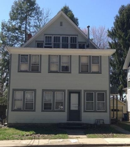 Primary Photo - 548 Baldwin St