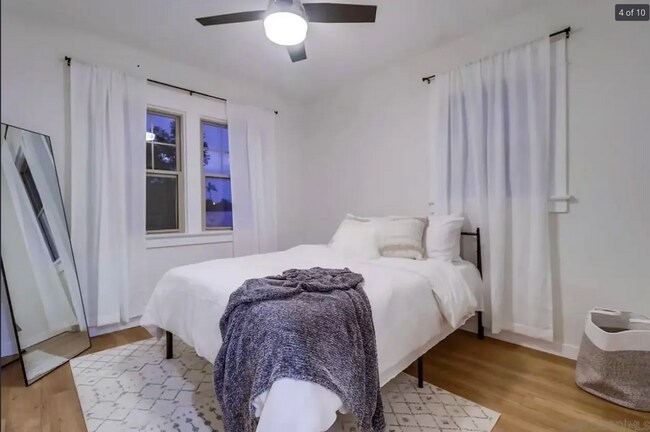 Foto del edificio - 4383 Central Ave