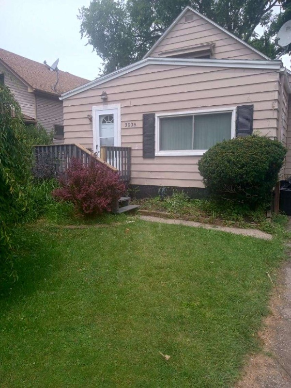 Building Photo - 3038 Portman St