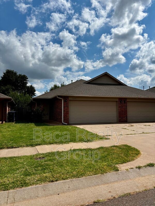 Foto principal - 11004 SW 5th St