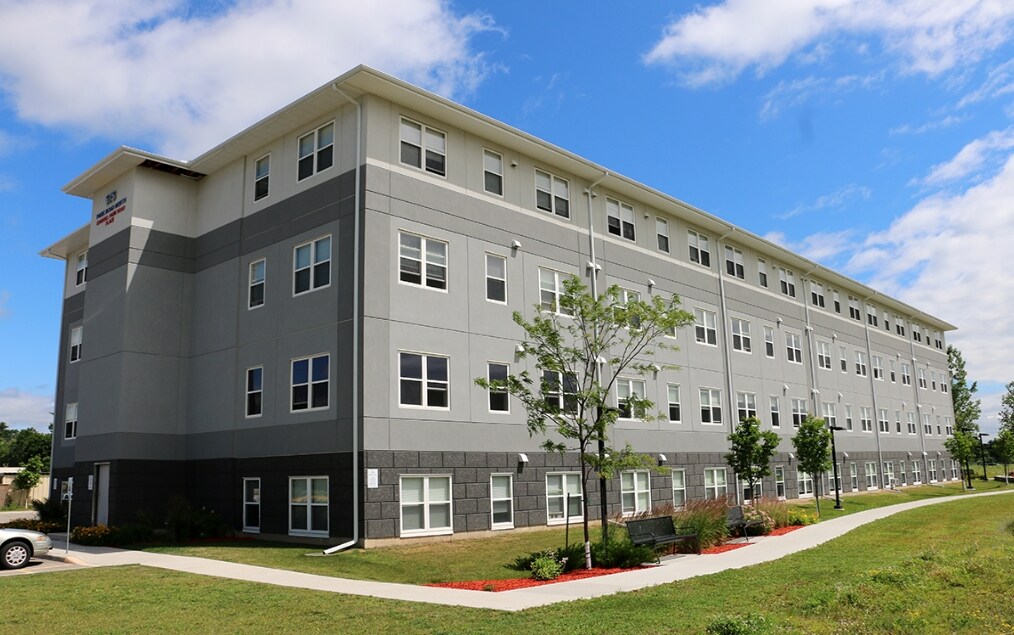 Primary Photo - Park Place Apartments