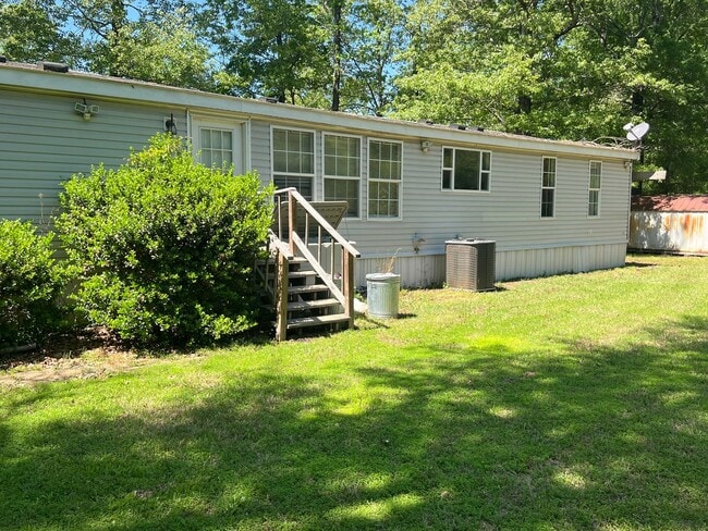 Foto del edificio - 7873 W Lakeshore Dr