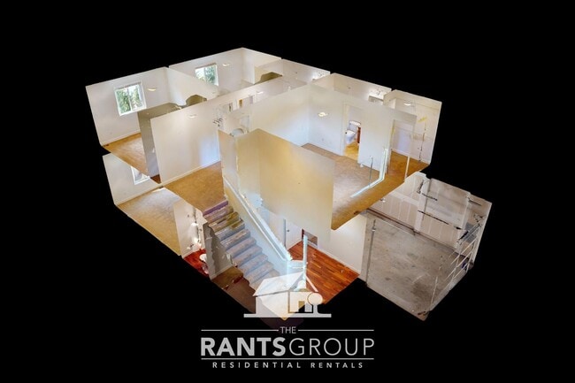 Building Photo - Modern Open-Concept Home with Fenced Backy...