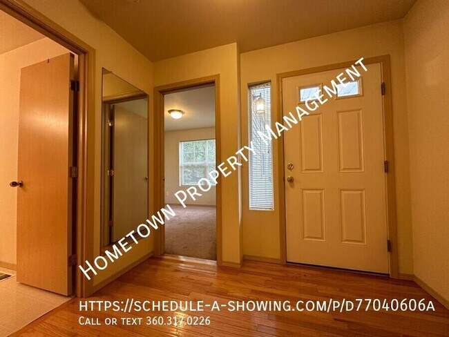 Building Photo - Gorgeous West Olympia Home with w/ Den - A...