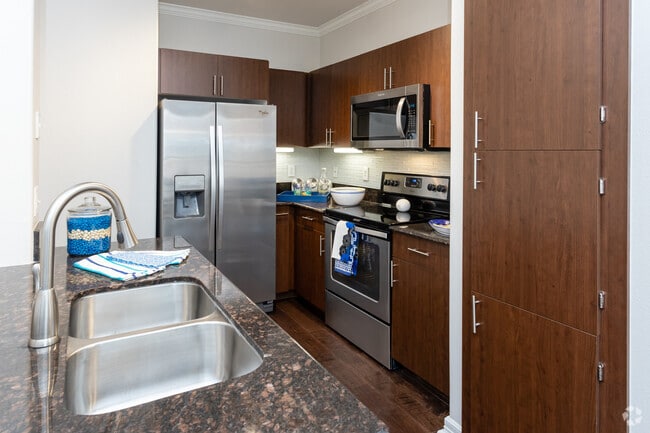 2BR,2.5BA-L3 - Verona by Palladium