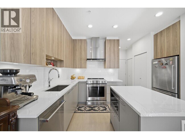 Building Photo - 7588 16th St