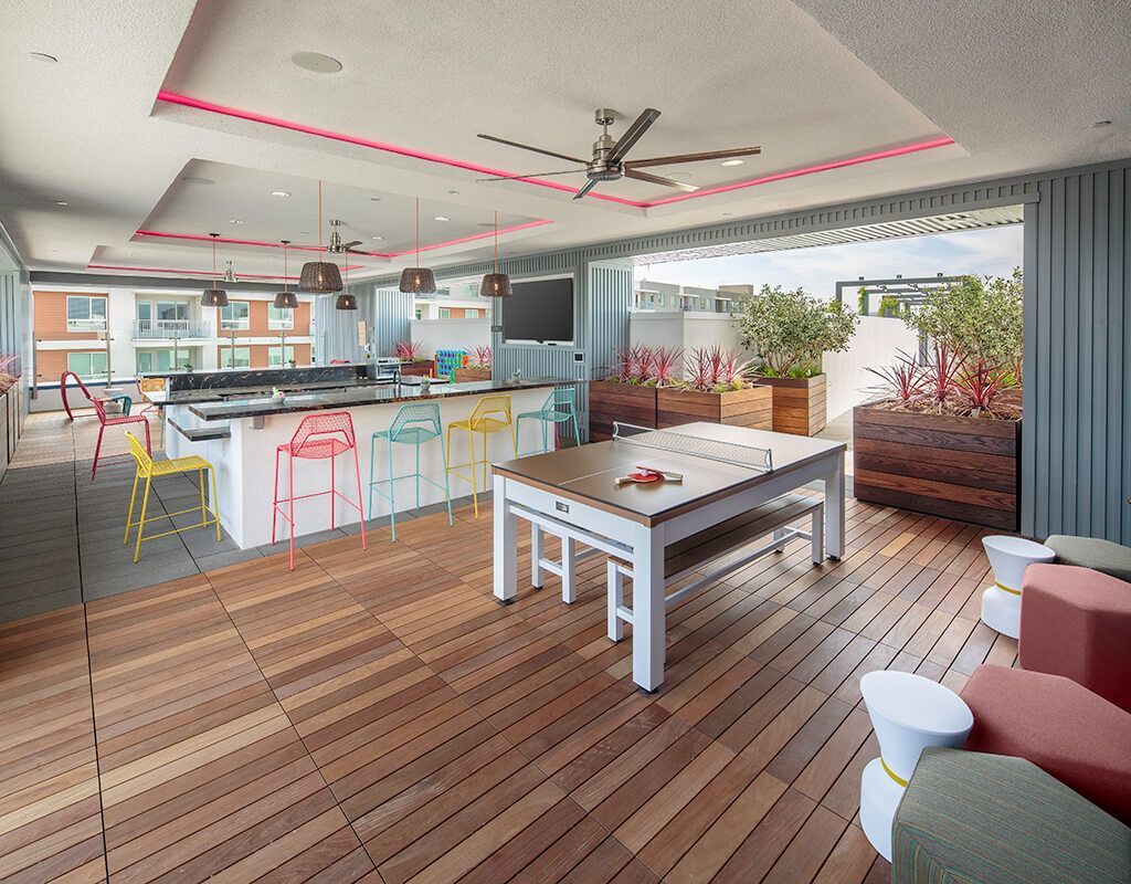 Chroma Apartment Homes Apartments in Canoga Park, CA