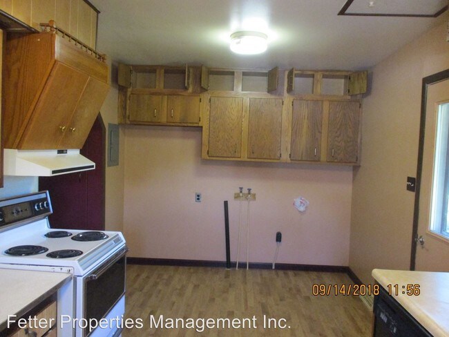 Building Photo - 3 br, 1 bath House - 3015 Claremont Ave