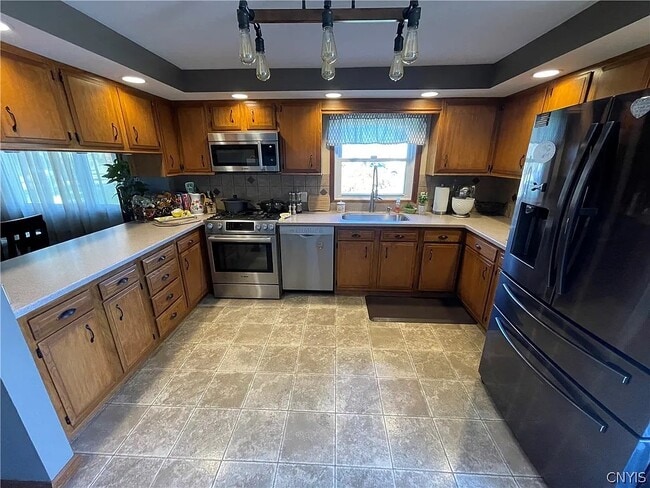 Building Photo - 3704 Allen Dr