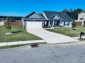 Building Photo - 194 Yellowfoot Dr