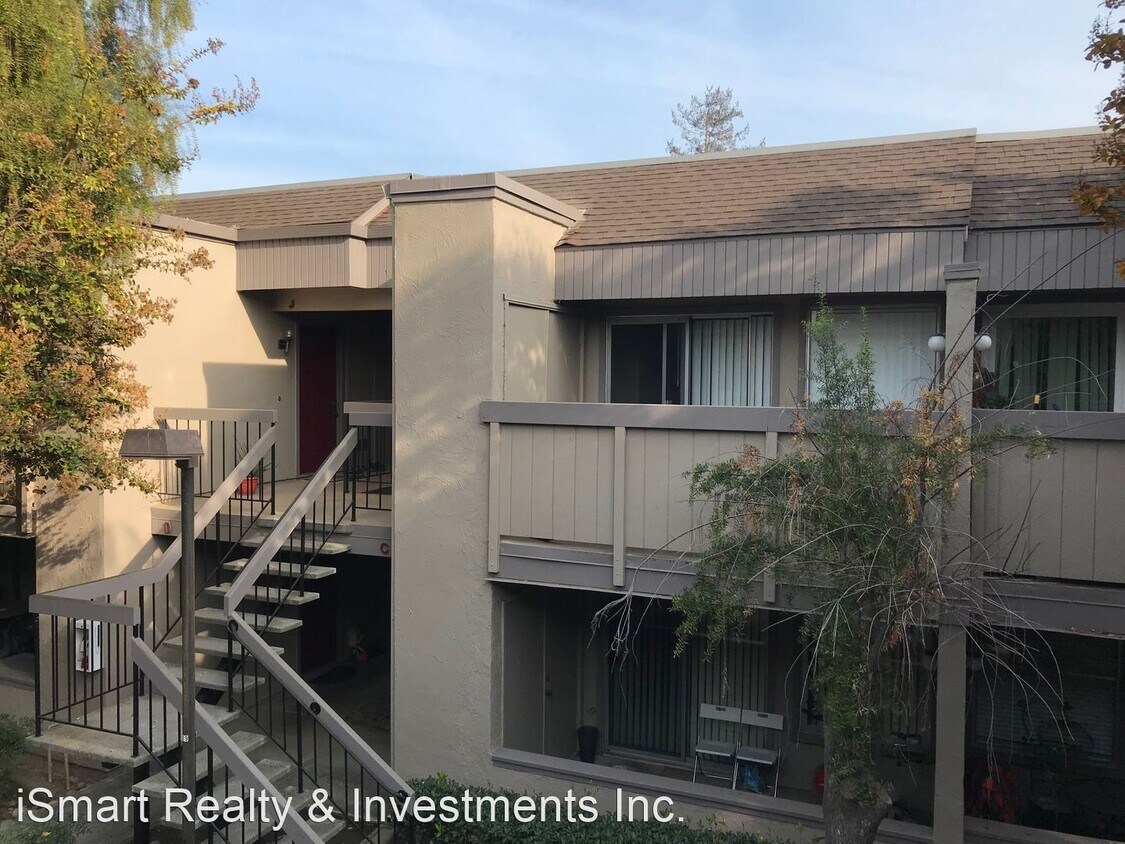 Foto principal - 831 W California Ave