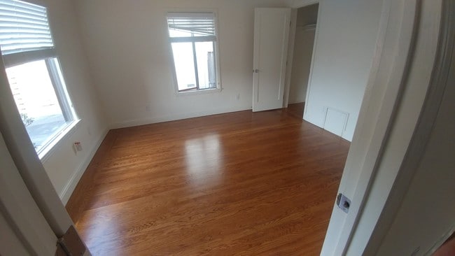 Foto del edificio - 585 56th St