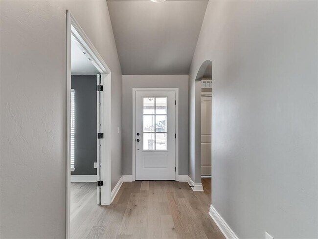 Foto del edificio - 1617 SW 157th St