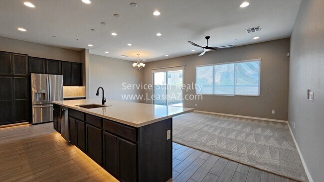 Foto del edificio - 25336 N 19th Ln