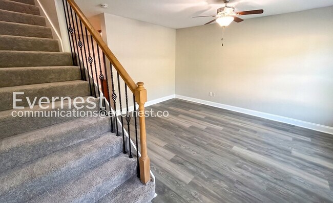 Foto del edificio - 124 Brown Estates Dr