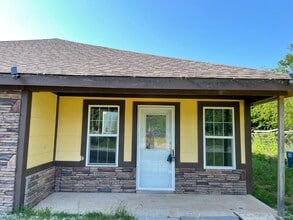 Building Photo - 7180 Alcove St