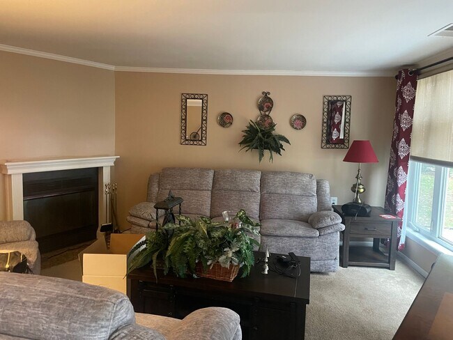 Foto del edificio - Coming soon! Ground level condo in Lake Heron