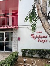 Building Photo - 1670 Kalakaua Ave
