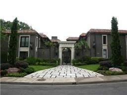 Building Photo - 2 br, 2 bath House - 5926 Sandhurst #223