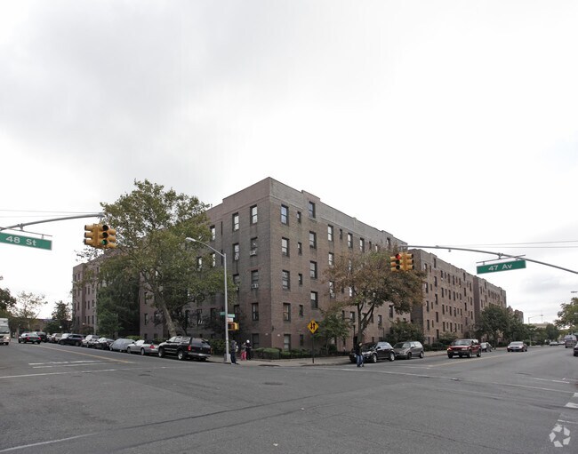 4705 48th St Woodside, NY 11377 Rentals Woodside, NY