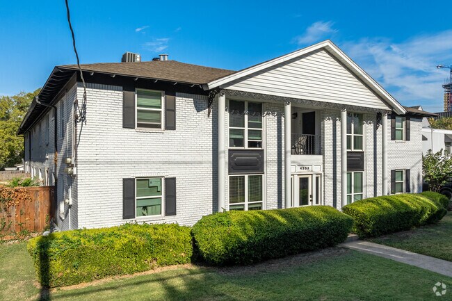 Foto del edificio - 4235 Cole Ave