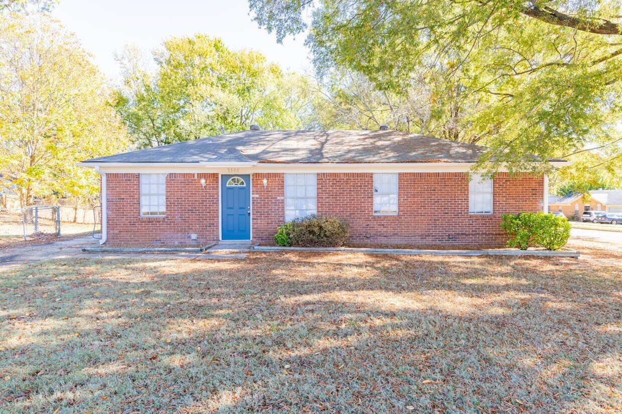 7590 Martin Rd, Millington, TN 38053 House Rental in Millington, TN