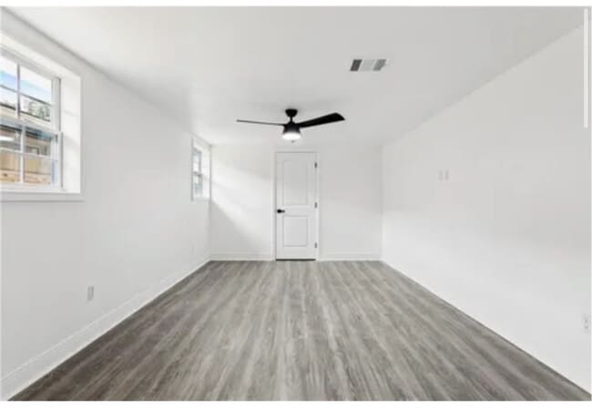 Building Photo - 4859 Bundy Rd