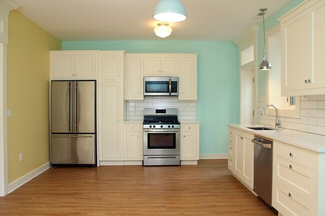 Foto del edificio - 2216 NE 15th Ave