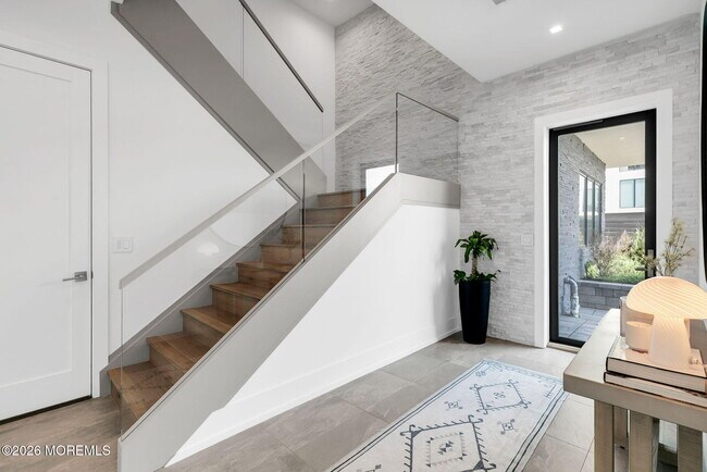 Foto del edificio - 200 Ocean Ave N