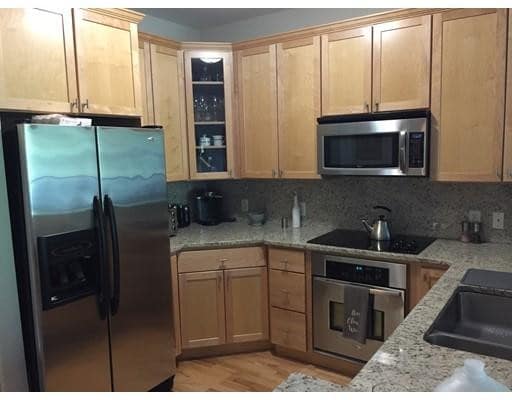 Building Photo - 59 Walpole St