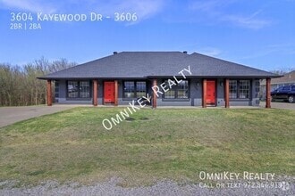 Building Photo - 3604 Kayewood Dr