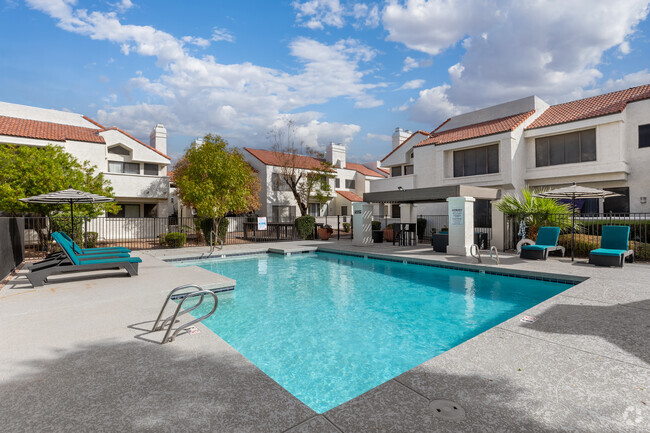 Segunda Piscina - Talavera Apartment Homes