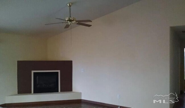 Building Photo - 250 Emigrant Way