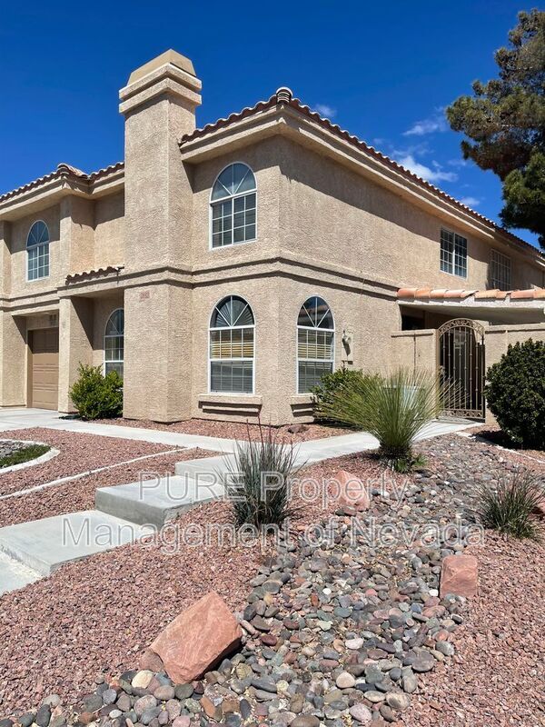 Foto principal - 2832 Mill Point Dr