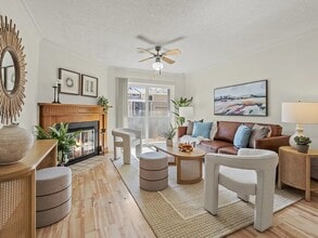 Building Photo - 505 Oppenheimer Dr