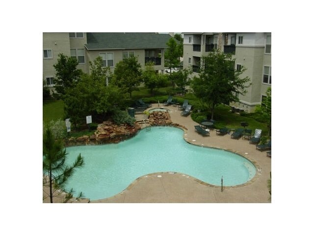 Oakmont of Bear Creek Apartments Euless, TX