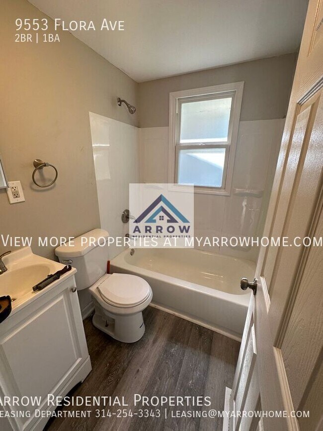 Foto del edificio - 9553 Flora Ave