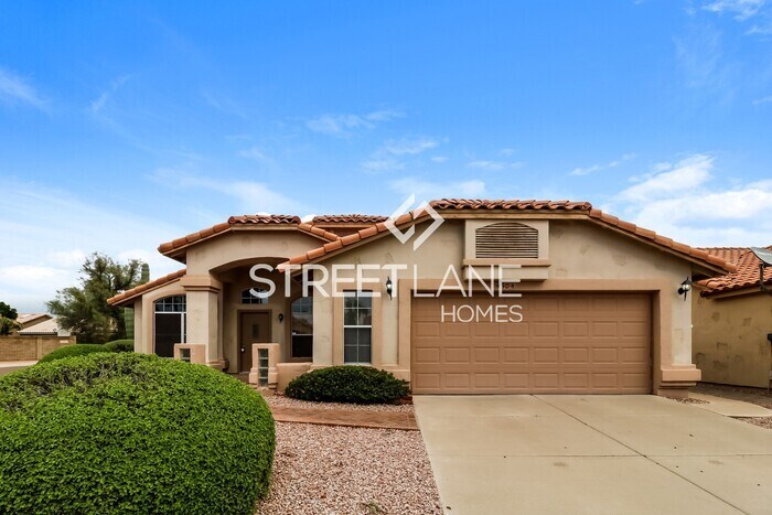 Primary Photo - Charming 4 Bedroom in Phoenix!