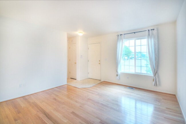 Foto del edificio - 11152 Berry Farm Rd