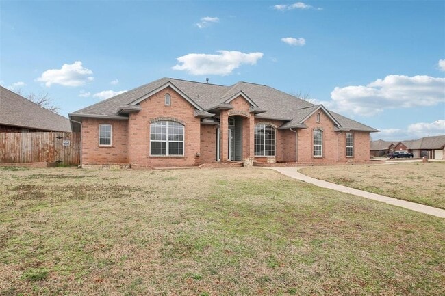 Building Photo - 5501 Lanceshire Ln