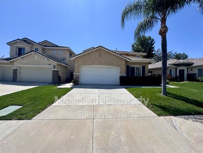 Building Photo - 33021 Adelante St