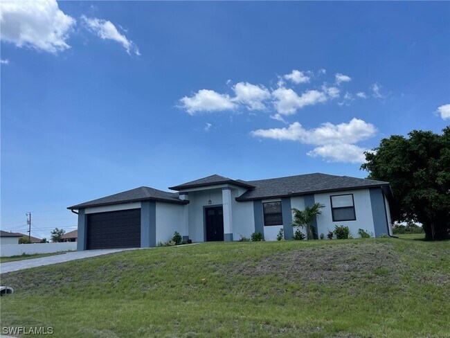 Building Photo - 1419 NE 19th St