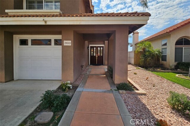Foto del edificio - 39669 Ridge Crest St