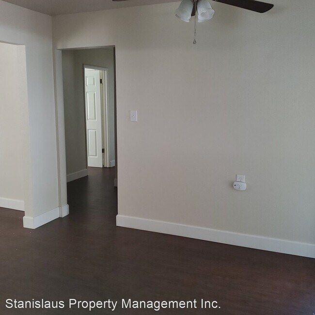 Building Photo - 3 br, 2 bath House - 1309 Kingsbury Ave