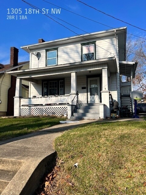Primary Photo - Two bedroom upper level apartment for rent...