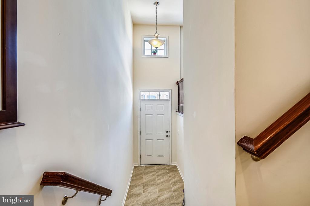 7513 Holly Ridge Dr, Glen Burnie, MD 21060 Townhome Rentals in Glen