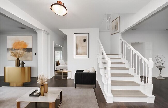 Foto del edificio - 1742 Crescent Green Dr