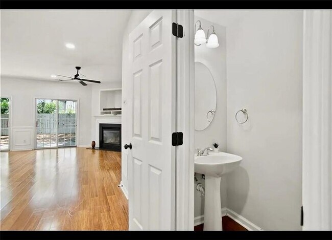 Building Photo - 1384 Dolcetto Trce