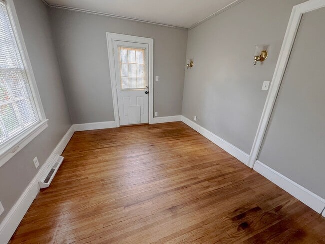 Building Photo - PENDING